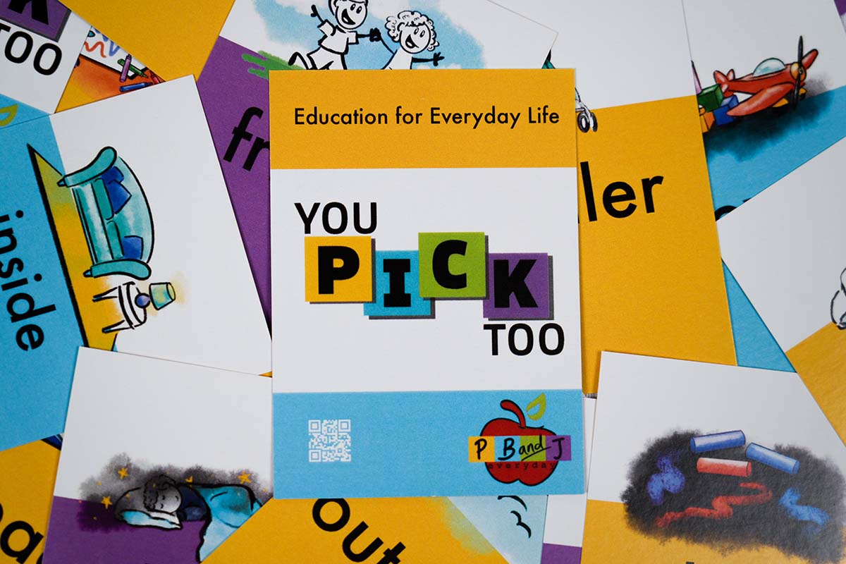 Literacy Cards : Reading Skills On-The-Go : built on on the science of reading: phonemic awareness, print rich environment, communication
